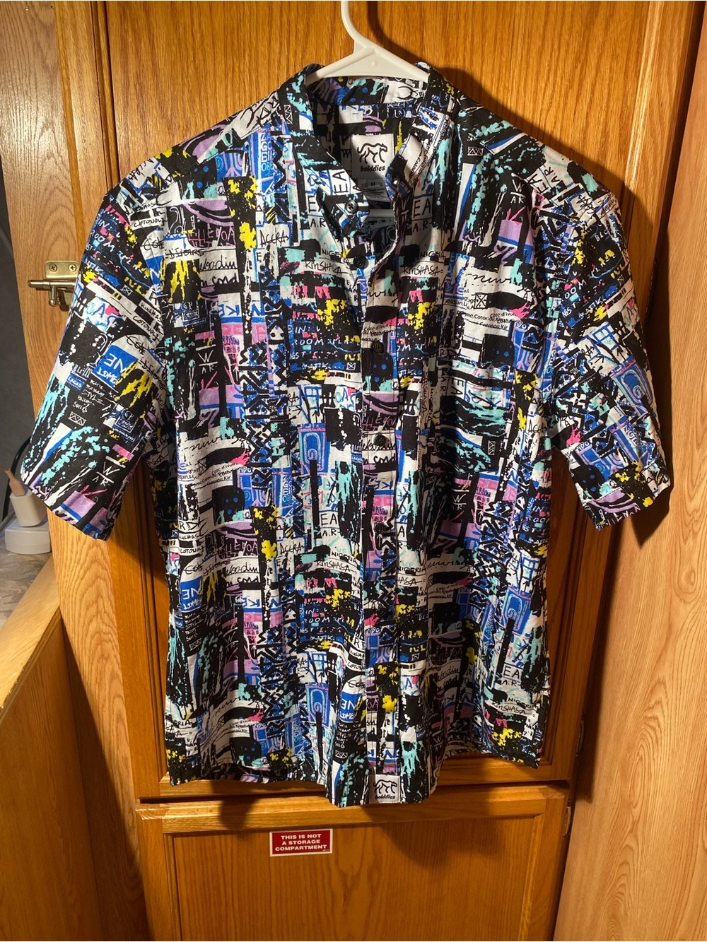 Buddie brand Black Abstract Print Short-Sleeve Button-Down Shirt